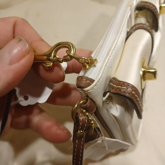 Coach Wristlet Or Small Bag - Picture 9 of 10